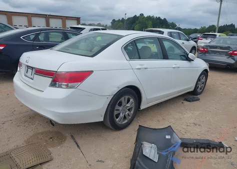 2011 Honda Accord 2.4 Lx-P from USA, damaged, VIN 1HGCP2F46BA039978